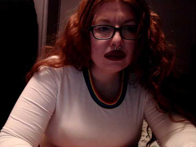 Oddajajo posnetke zaslona ScarlettJade