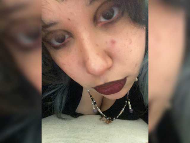 Oddajajo posnetke zaslona scorpiongutzz