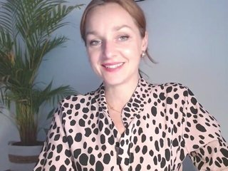 Erotični video klepet SecretAlicia