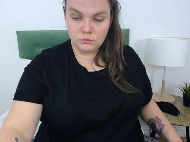 Oddajajo posnetke zaslona SelinaBB