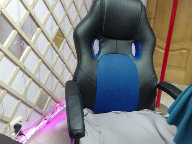 Oddajajo posnetke zaslona SelinaSwan