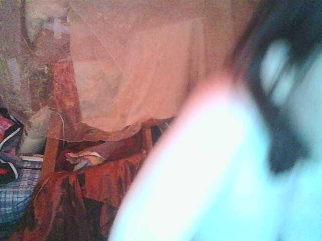 Oddajajo posnetke zaslona Semarar