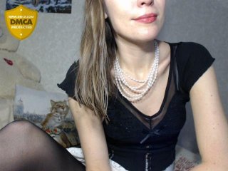 Oddajajo posnetke zaslona SensualVicci