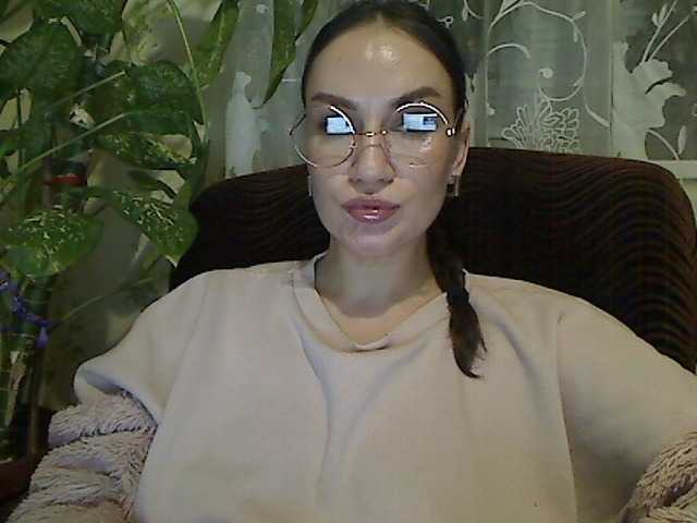 Oddajajo posnetke zaslona SerafimaArt