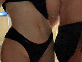 Erotični video klepet LoveSex22House