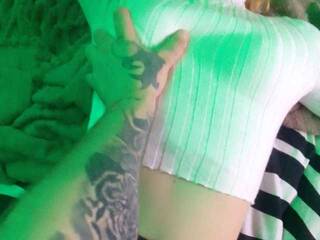 Erotični video klepet SexFamily-1