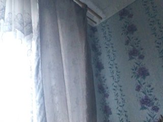 Oddajajo posnetke zaslona SexGirlBoyyy