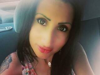 Erotični video klepet SexiBelle