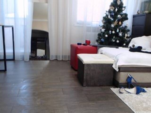 Oddajajo posnetke zaslona Sexwife44