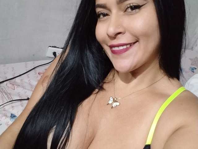 Profilna fotografija sexy-latina69