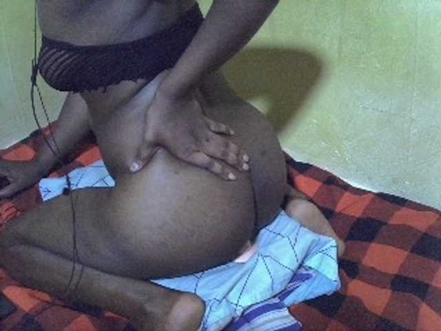 Oddajajo posnetke zaslona sexy-lizzy