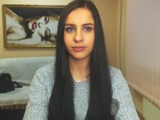 Oddajajo posnetke zaslona SexyAlenaaa