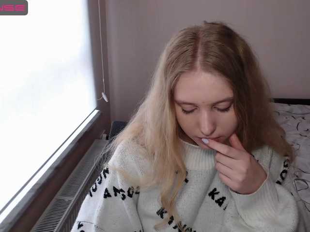 Oddajajo posnetke zaslona sexyblonda01