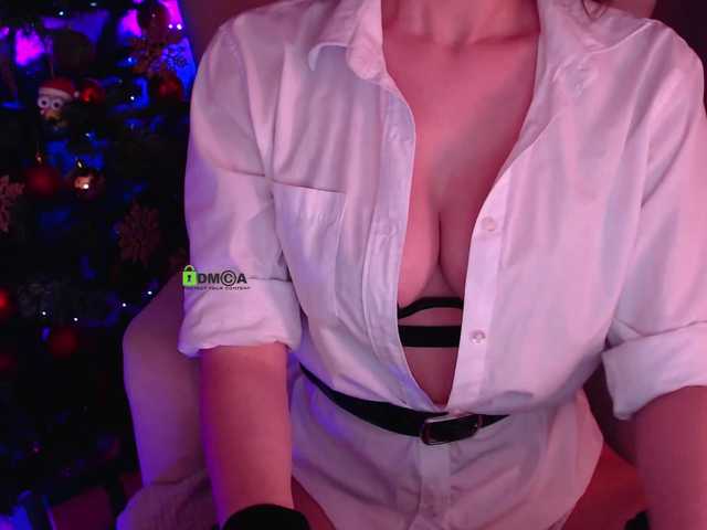 Oddajajo posnetke zaslona SEXYBOSS96