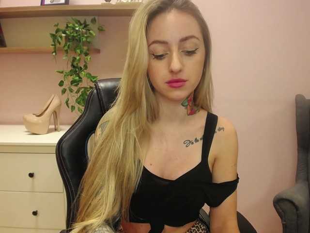 Fotografije SEXYcoralie #Misstress #fantasy #domination #cei #joi #cfnm #tease #flirt #roleplay #cuckold #cbt #blondie #inked #ass #sph #dirtytalk #fetish #domina #sissy #sub #dom #slave #rating #watching #feets
