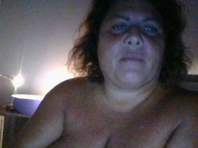 Oddajajo posnetke zaslona sexydeby