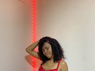 Erotični video klepet SexyFrenchDoll