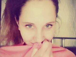 Erotični video klepet SexyHelen