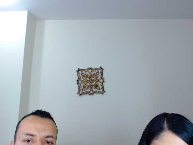 Oddajajo posnetke zaslona SexyKataShow