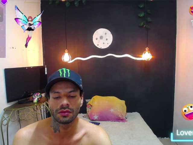 Oddajajo posnetke zaslona SexyKataShow