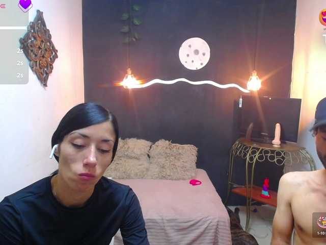 Oddajajo posnetke zaslona SexyKataShow