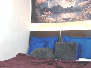 Erotični video klepet Sexynara