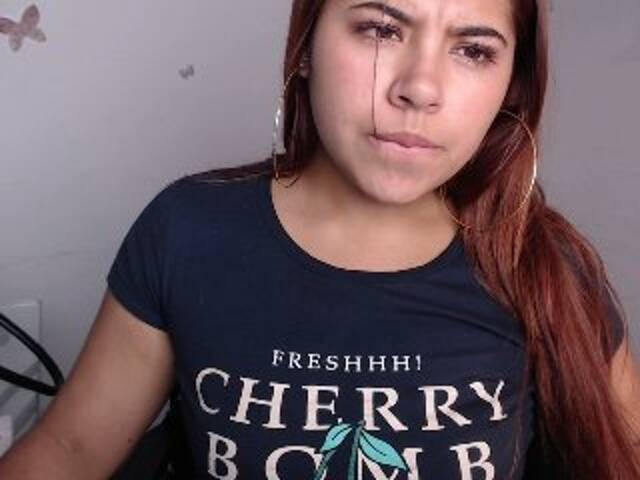 Oddajajo posnetke zaslona sexyteenlen