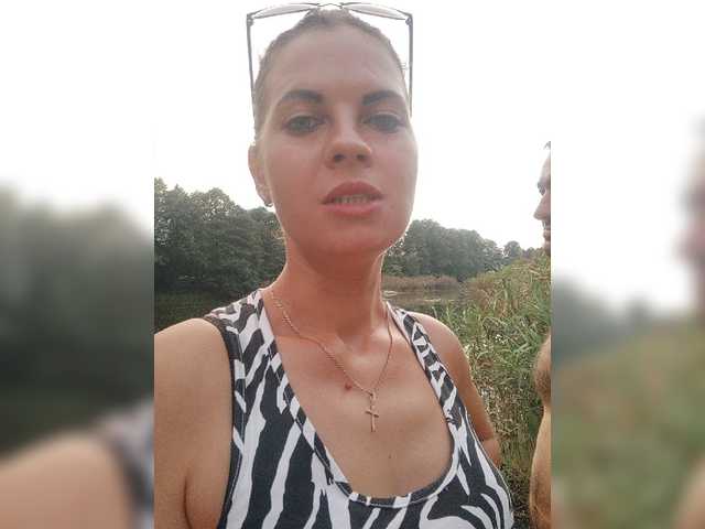 Oddajajo posnetke zaslona Shameless-virgo