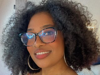 Erotični video klepet Shanthall