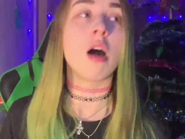 Oddajajo posnetke zaslona Marceline2018