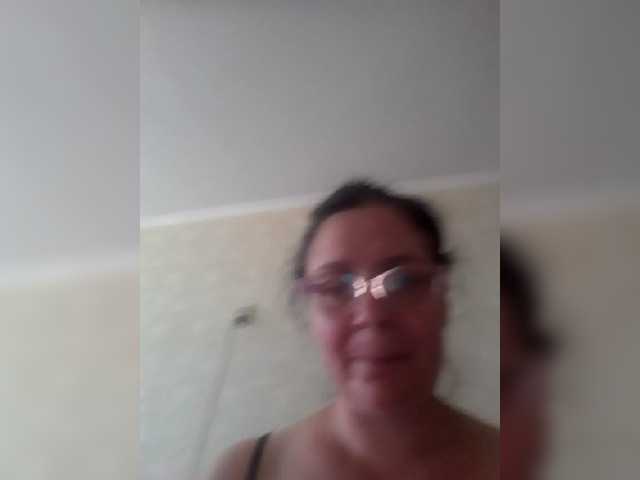 Oddajajo posnetke zaslona SidaCowherd