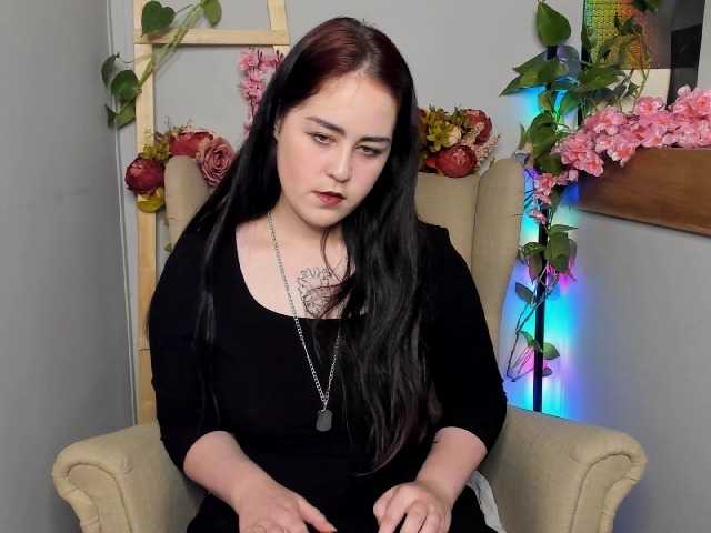 Oddajajo posnetke zaslona SindySmitt