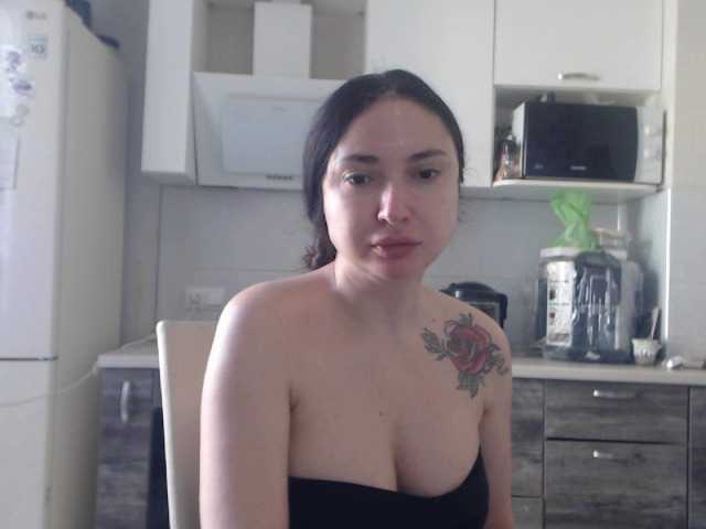 Oddajajo posnetke zaslona SinfulOneX