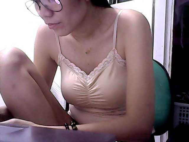 Oddajajo posnetke zaslona single332