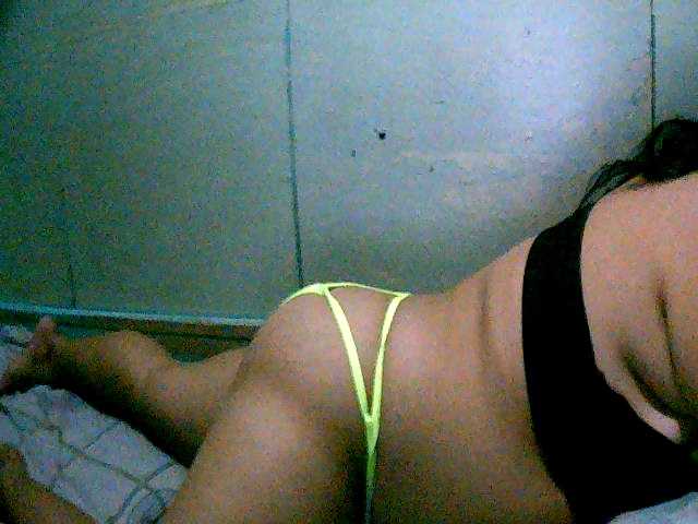 Oddajajo posnetke zaslona Sizzlinghotpussy