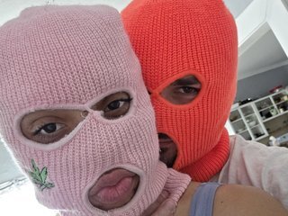 Erotični video klepet Skimaskcouple891081