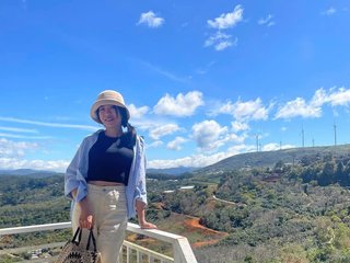 Erotični video klepet SKINNY-SINGLE