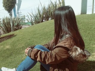 Erotični video klepet skinnykat