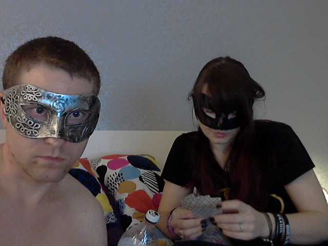 Oddajajo posnetke zaslona Slutwife