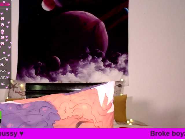 Oddajajo posnetke zaslona SmileyBianca