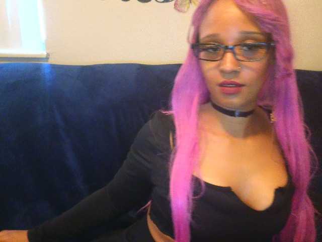 Oddajajo posnetke zaslona SnapChatGirly