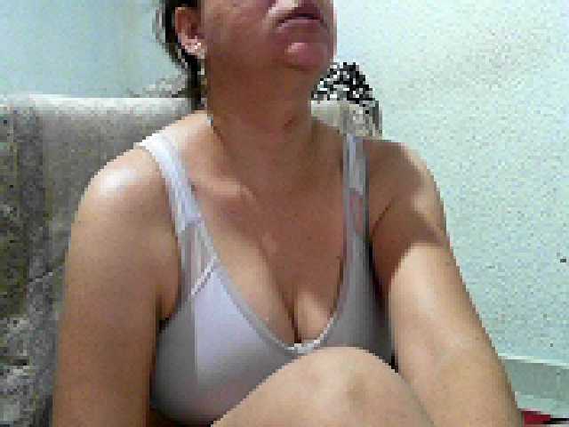 Oddajajo posnetke zaslona Sofia-Conty