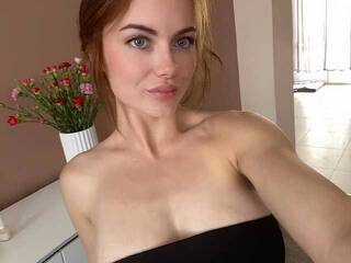 Erotični video klepet SofiaHeart