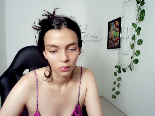 Oddajajo posnetke zaslona sofiakitty55