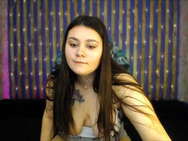 Oddajajo posnetke zaslona SofiaMoltres