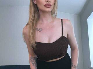 Erotični video klepet SofiaRay