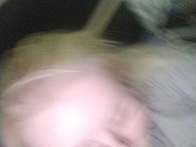 Oddajajo posnetke zaslona SofiaWilson23