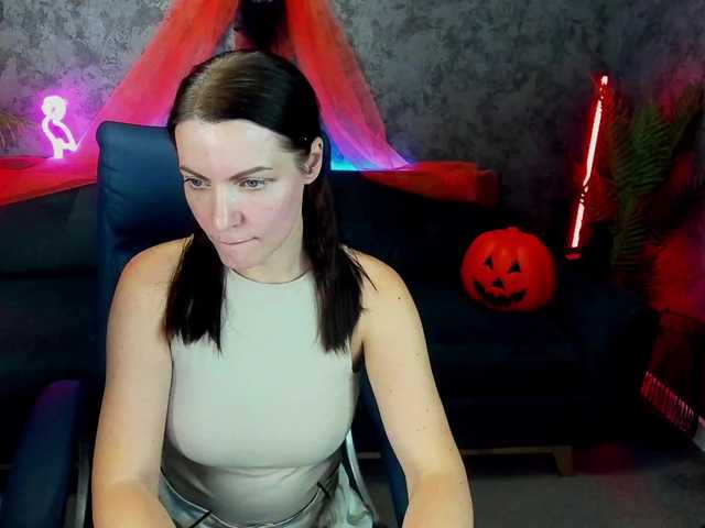 Oddajajo posnetke zaslona SofieMoon