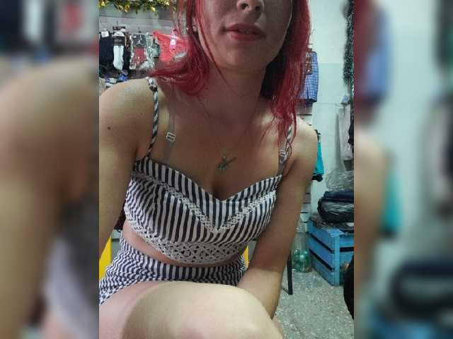 Oddajajo posnetke zaslona SOFILASEXY