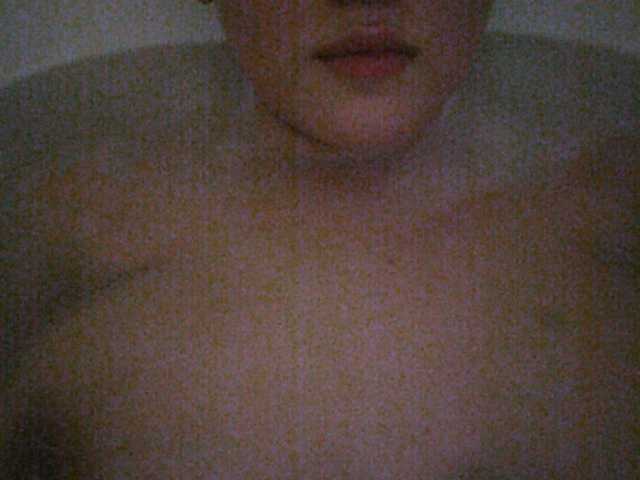 Oddajajo posnetke zaslona SofiNikson